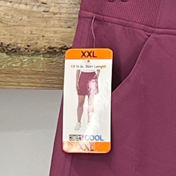 32 Degrees Women’s Skort Scarlet Oak - Picture 6 of 6